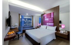 Quest Hotel Darmo - Surabaya By Aston